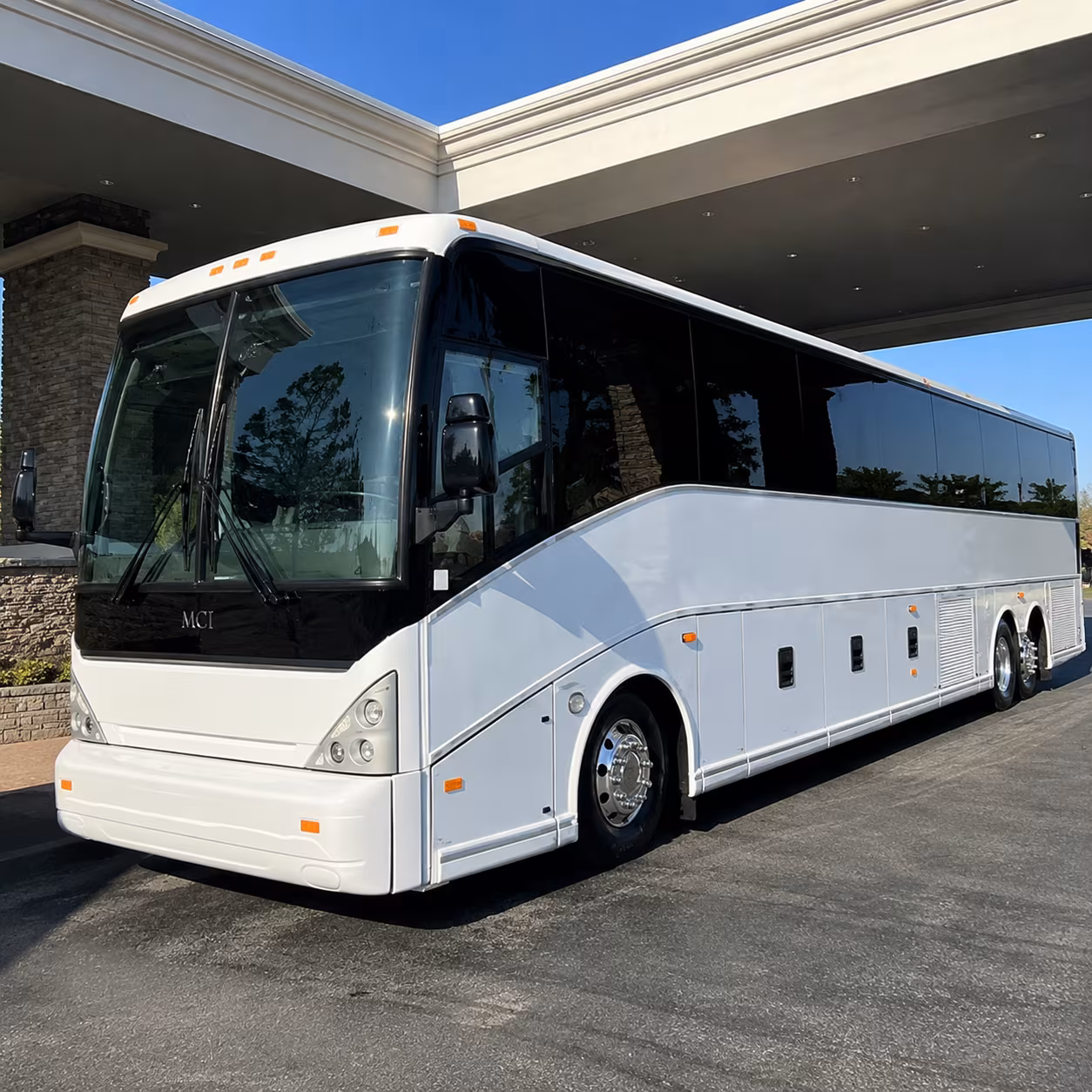 group hotel shuttle buses from the chula vista bayfront gaylord pacific